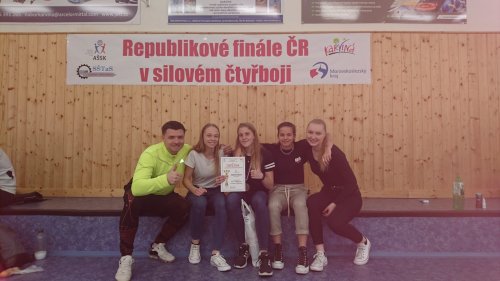 Celorepublikové finále v silovém čtyřboji 12  