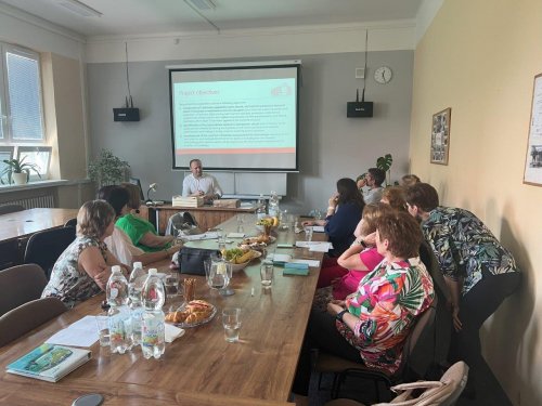 Smart IT Solutions in Vocational Education - Sharing Good Practice 4  