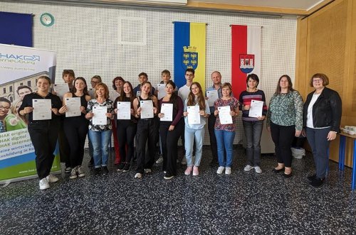 Smart IT Solutions in Vocational Education - Sharing Good Practice 14  