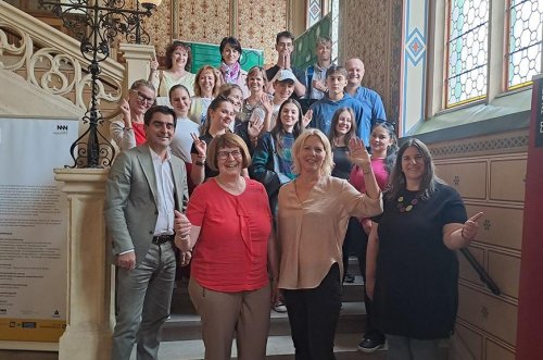 Smart IT Solutions in Vocational Education - Sharing Good Practice 10  