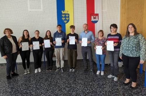 Smart IT Solutions in Vocational Education - Sharing Good Practice 15  
