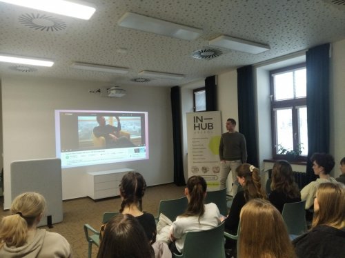 Podnikání a prohlídka inovačního centra IN-HUB Přerov 5  